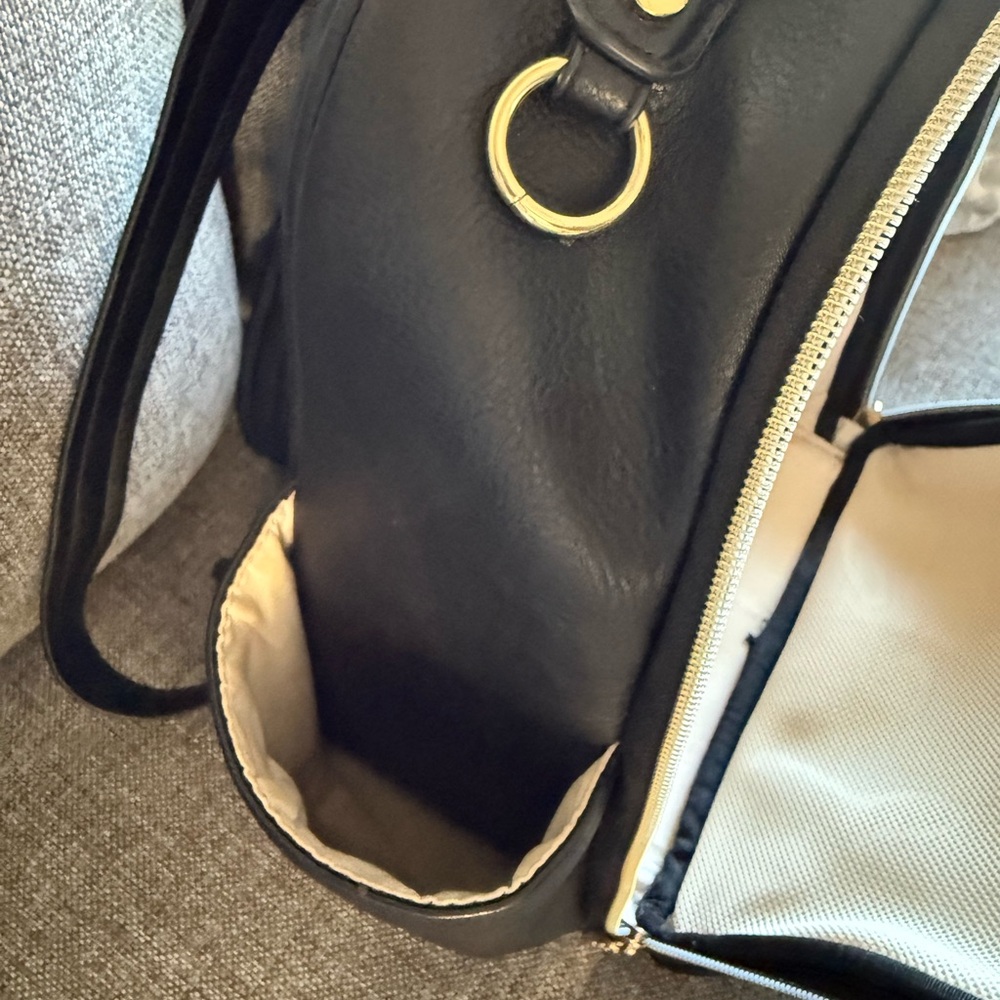 Itzy Ritzy Black Leather Baby Bag - Picture 3 of 7